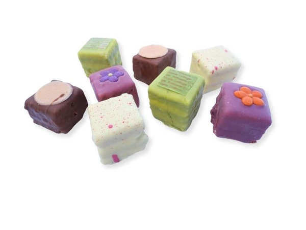 Petit four klassiek 8 stuks